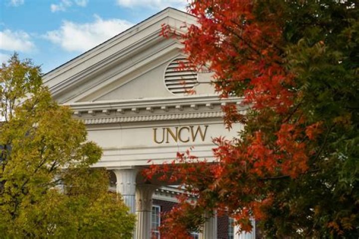 Is UNCW a good college